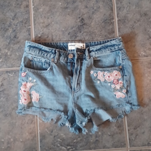 Jeans shorts - Picture 3 of 4